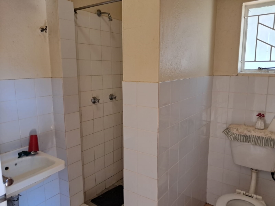 3 Bedroom Property for Sale in Naudeville Free State